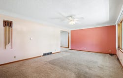 3236 Midway Drive, Waterloo, IA 50701