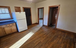 204 E Concord Ave, Holyrood, KS 67450