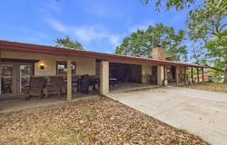 251 County Road 323, Gainesville, MO 65655