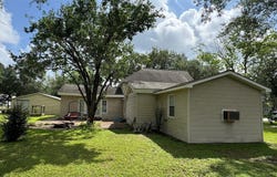 411 E Church St, El Campo, TX 77437
