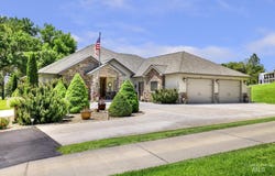 128 Riverside Ln., Buhl, ID 83316