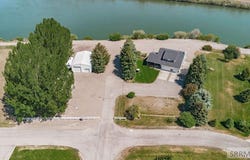 3071 E 670 N, Roberts, ID 83444