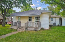 102 Garrison Avenue, Westphalia, KS 66093