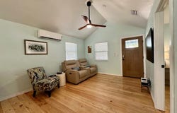 690 6th St, Cedar Key, FL 32625