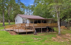 16 Chapel Lane, Perkinston, MS 39573