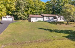 W17758 S Curtis Rd, Germfask, MI 49836