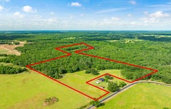 958 County Road 37000, Sumner, TX 75486