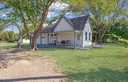 402 W Sam Rayburn Road, Ector, TX 75439