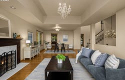 1492 BRAEMAR Dr, WestLinn, OR 97068