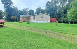 182 Hill Circle, Terra Alta, WV 26764
