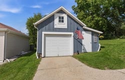 320 High St, Hartford, WI 53027