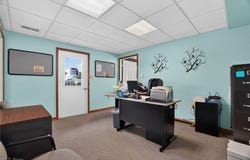 198 E Main Street, Andover, OH 44003