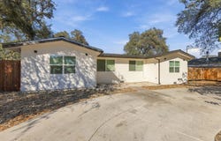 1230 Arizona Street, Redding, CA 96002