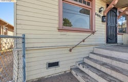 6001 Holway St, Oakland, CA 94621