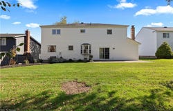 17880 N Inlet Drive, Strongsville, OH 44136