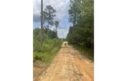 Lucas Rd, Axis, AL 36505