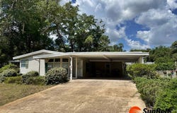 410 Cinnamon Circle, Deland, FL 32724