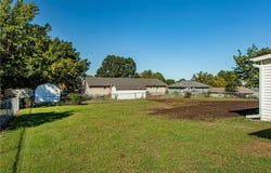 1908 cedar Street, Higginsville, MO 64037