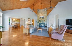 1228 Ugugu Drive, Brevard, NC 28712