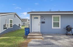 203 E Bremond Street, Ennis, TX 75119