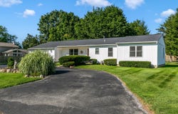 1411 E Rishel Road, Sturgis, MI 49091