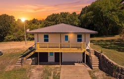 23 Show Me Lane, Buffalo, MO 65622