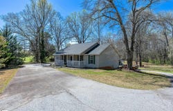 2883 N Highway 101, Greer, SC 29651