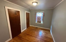 207 Pridmore Street, Laurens, SC 29360