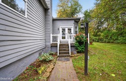 1099 NY-32, Stillwater, NY 12170