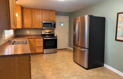 907 Sherman Street, Marquette, MI 49855