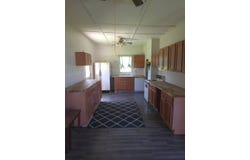 307 N Ringgold St, Kellerton, IA 50133