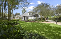 765 Myrtle View Dr, Baton Rouge, LA 70810