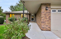 5300 S 65th St Circle, Lincoln, NE 68516