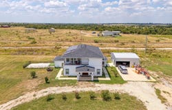 1601 County Road 466, Elgin, TX 78621