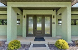 218 S 9th Avenue, Ozark, MO 65721
