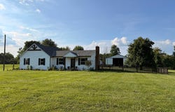 6994 Kaiser Drive, Lawrenceburg, IN 47025