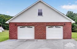 216 School Road, BLUEFIELD, VA 24605