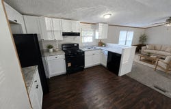 92 Hudson Street, Carleton, MI 48117