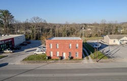 414 W Bockman Way, Sparta, TN 38583