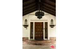 4860 Vanalden Ave, Tarzana, CA 91356