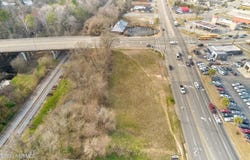 E Broad Avenue E, Rockingham, NC 28379