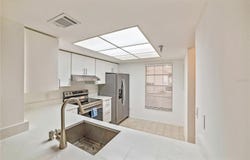 6304 POINTE W Boulevard, BRADENTON, FL 34209