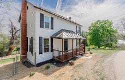 2163 RAPHINE Rd, Raphine, VA 24472