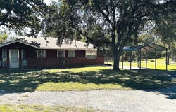 132 E Oak Way, Kerrville, TX 78028