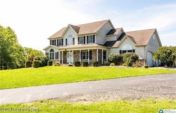 1603 Kings Court, Pen Argyl, PA 18072