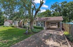 406 W Hill St, Carthage, TX 75633