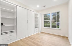 43084 CENTER Street, CHANTILLY, VA 20152