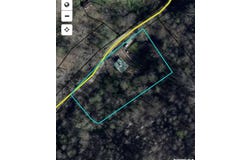 573 Hurricane Creek Road, Hyden, KY 41749