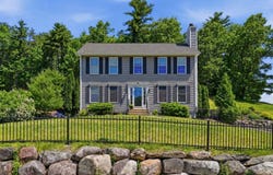 67 Hidden, Dracut, MA 01826