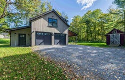 29 Butternut Lane, Manchester, VT 05255